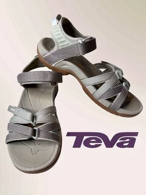 Teva Women's Tirra Sport Hiking Sandals Neutral Tira Gorpcore Outdoor Size: 8
